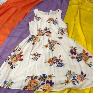 Summer sleeveless dress